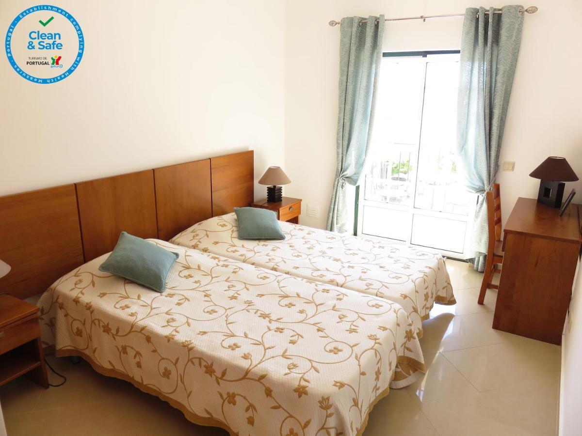 Apartamento T1 Com Vista Mar Perto Da Praia N.ª Sra. Da Rocha Porches  Exterior foto