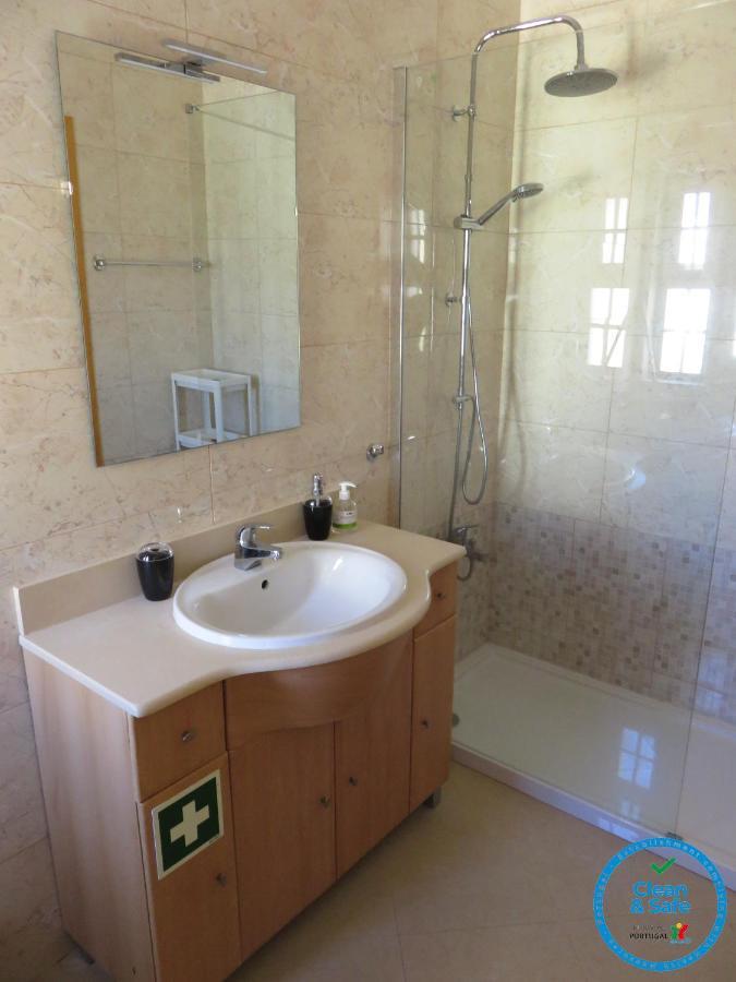 Apartamento T1 Com Vista Mar Perto Da Praia N.ª Sra. Da Rocha Porches  Exterior foto